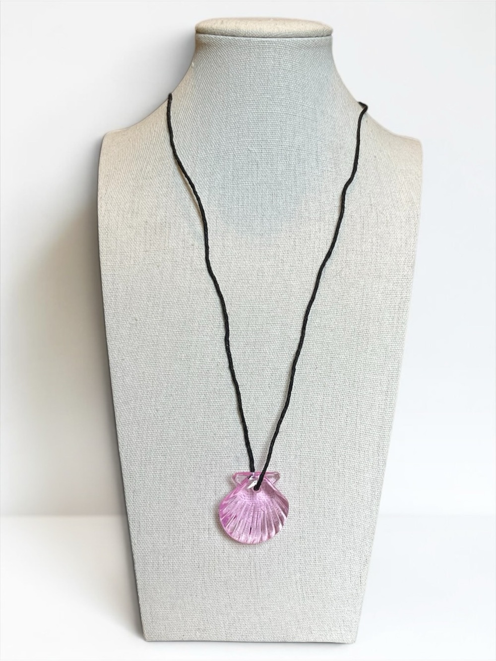 🍭5 for $20🍭 Pink Acrylic Shell Corded Pendant Necklace CC X